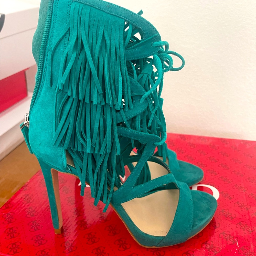 Teal/aqua laced heels